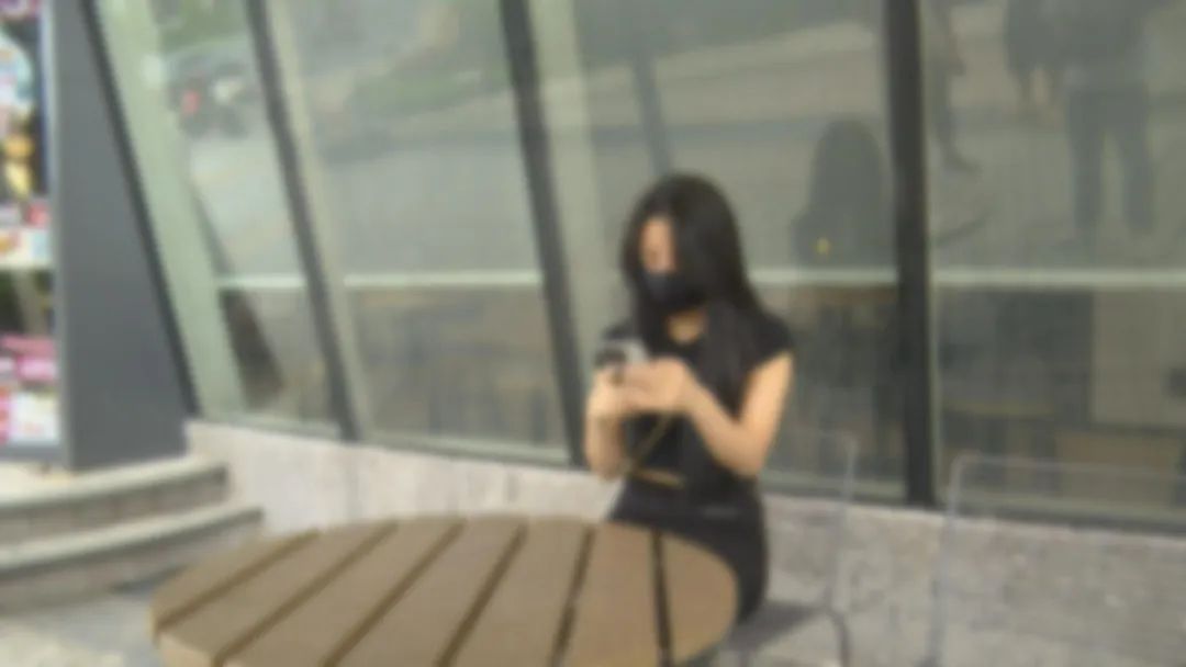 DƬ